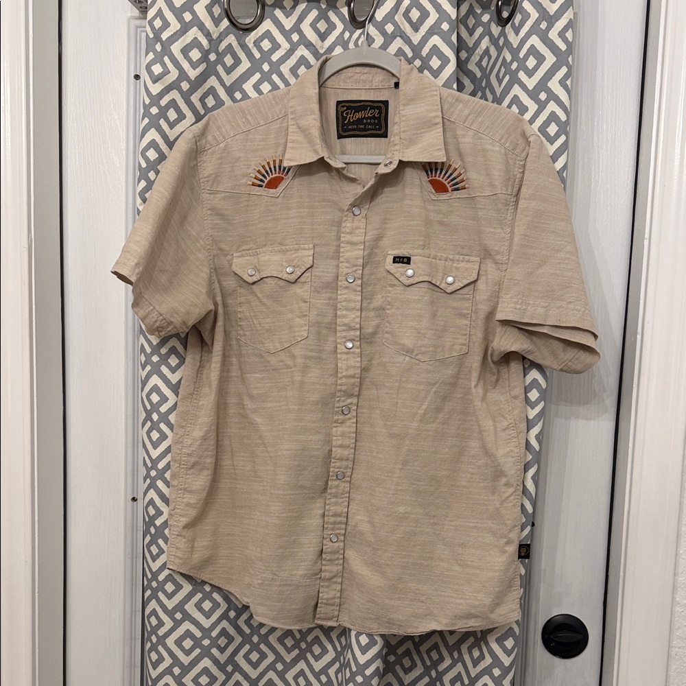 Howler Bros. Men's Beige Short Sleeve Shirt